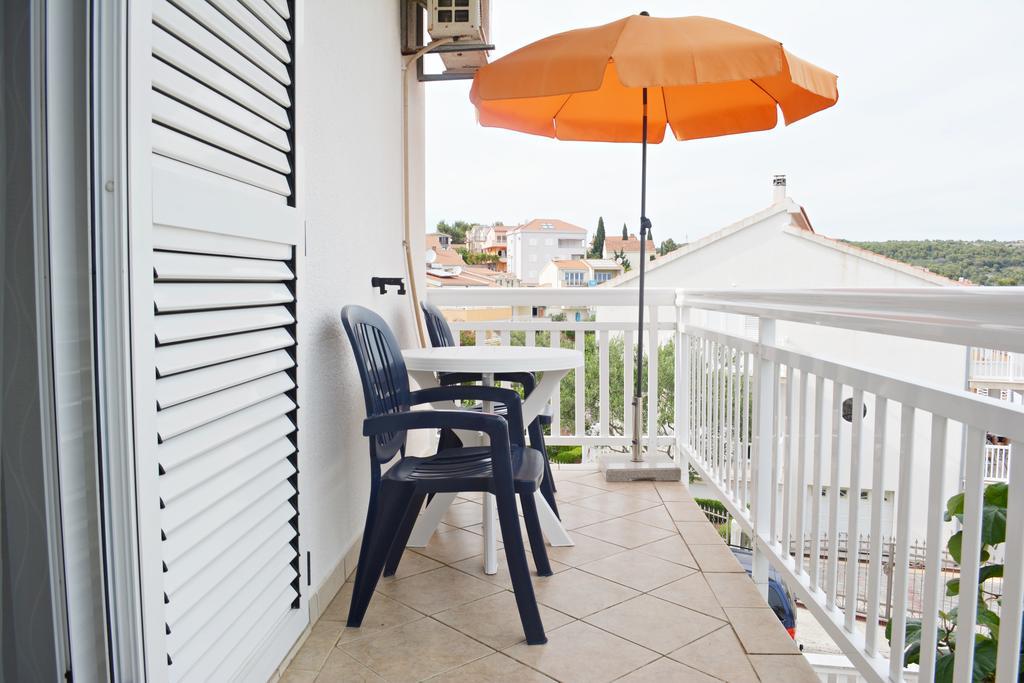Suz-Ana Appartement Trogir Buitenkant foto
