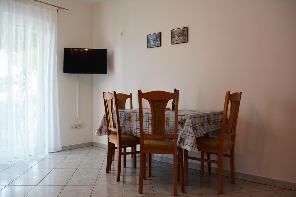 Suz-Ana Appartement Trogir Buitenkant foto